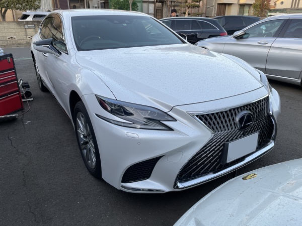 レクサスLS ドアポケット サイドシル キック傷 補修|東京 府中市