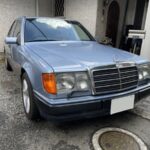 ベンツ300E（W124） 天井  浮き 剥がれ 垂れ下がり 張替え｜東京 新宿区