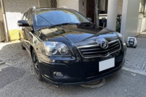 トヨタ アベンシスワゴン 天井  浮き 剥がれ 垂れ下がり 張替え|東京 新宿区