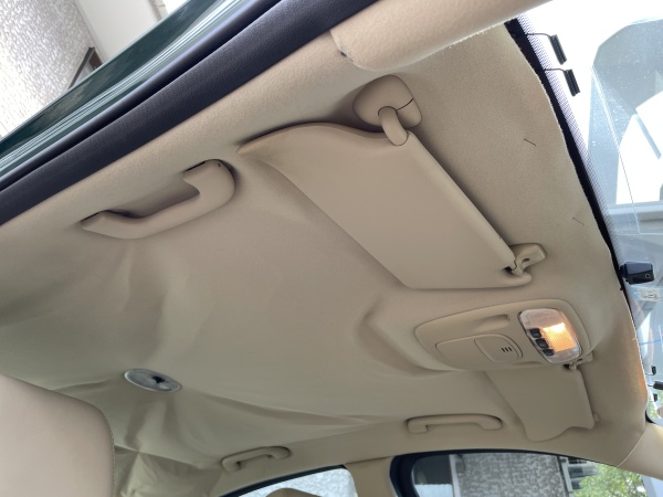 ジャガーXタイプ 天井 浮き 剥がれ 垂れ下がり 張替え|東京 新宿区