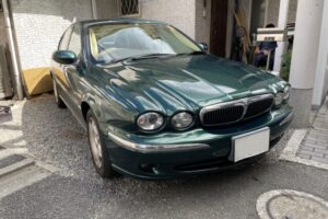 ジャガーXタイプ 天井 浮き 剥がれ 垂れ下がり 張替え｜東京 新宿区