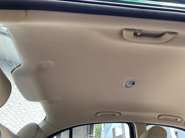 ジャガーXタイプ 天井 浮き 剥がれ 垂れ下がり 張替え｜東京 新宿区