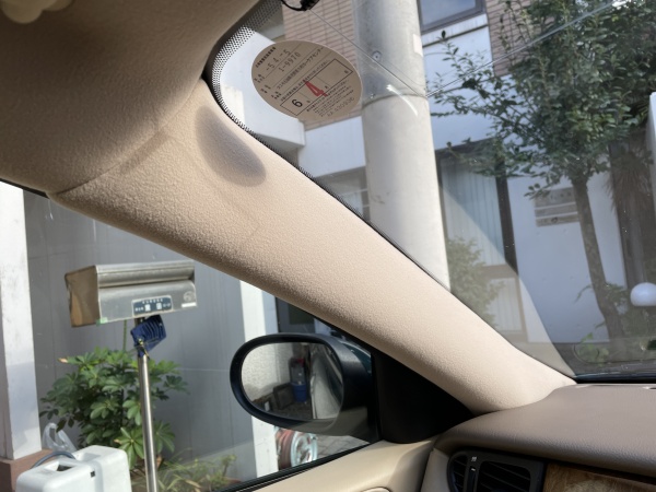 ジャガーXタイプ 天井 浮き 剥がれ 垂れ下がり 張替え｜東京 新宿区