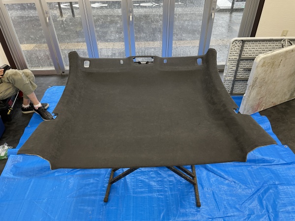 ポルシェ911 type-991 天井 剥がれ 純正アルカンターラ 再利用 張り直し｜東京 墨田区