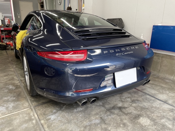 ポルシェ911 type-991 レザーシート 破れ 表皮捲れ 補修｜東京 中央区