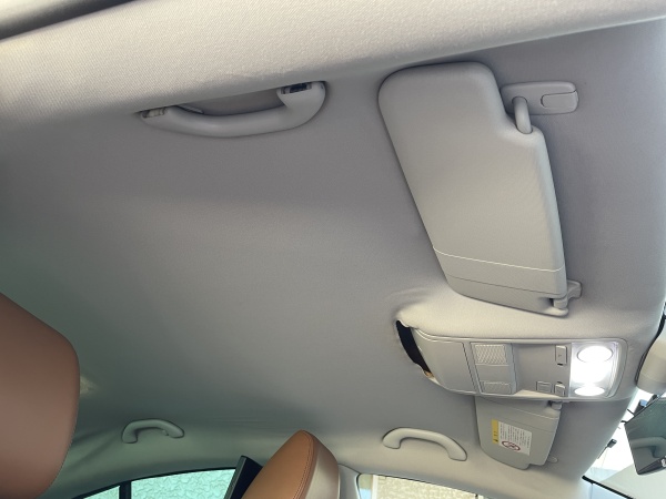 フォルクスワーゲン パサートCC 天井張替え+防音断熱材施工|東京 新宿区