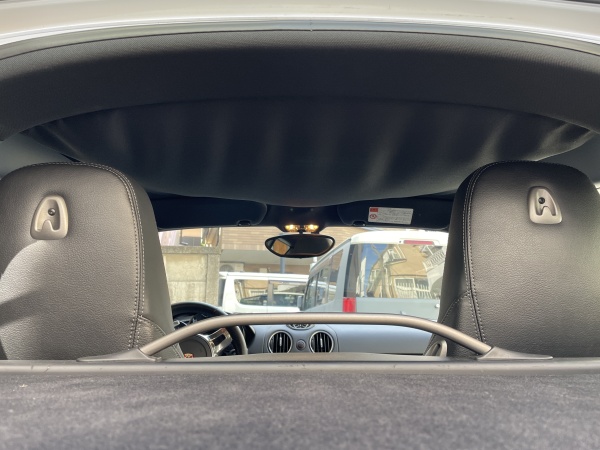 ポルシェケイマン type-987 天井張替え｜東京 大田区