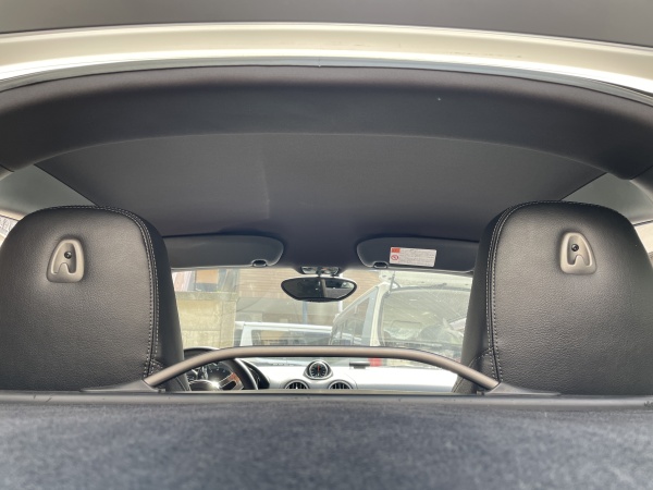 ポルシェケイマン type-987 天井張替え｜東京 大田区